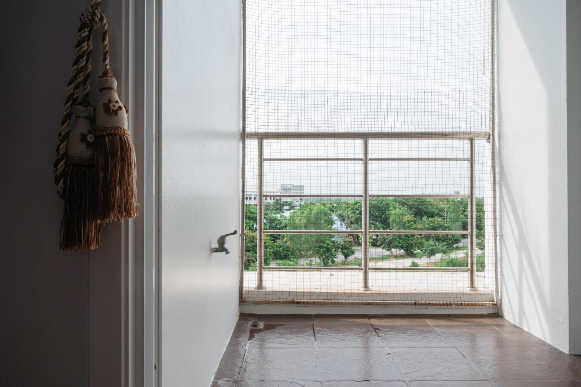 Creston Grand Hotel Suphan Buri Exterior photo